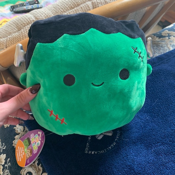 9 inch Halloween Squishmallow Flipmallow Frankie/Wade NWT - Picture 3 of 10